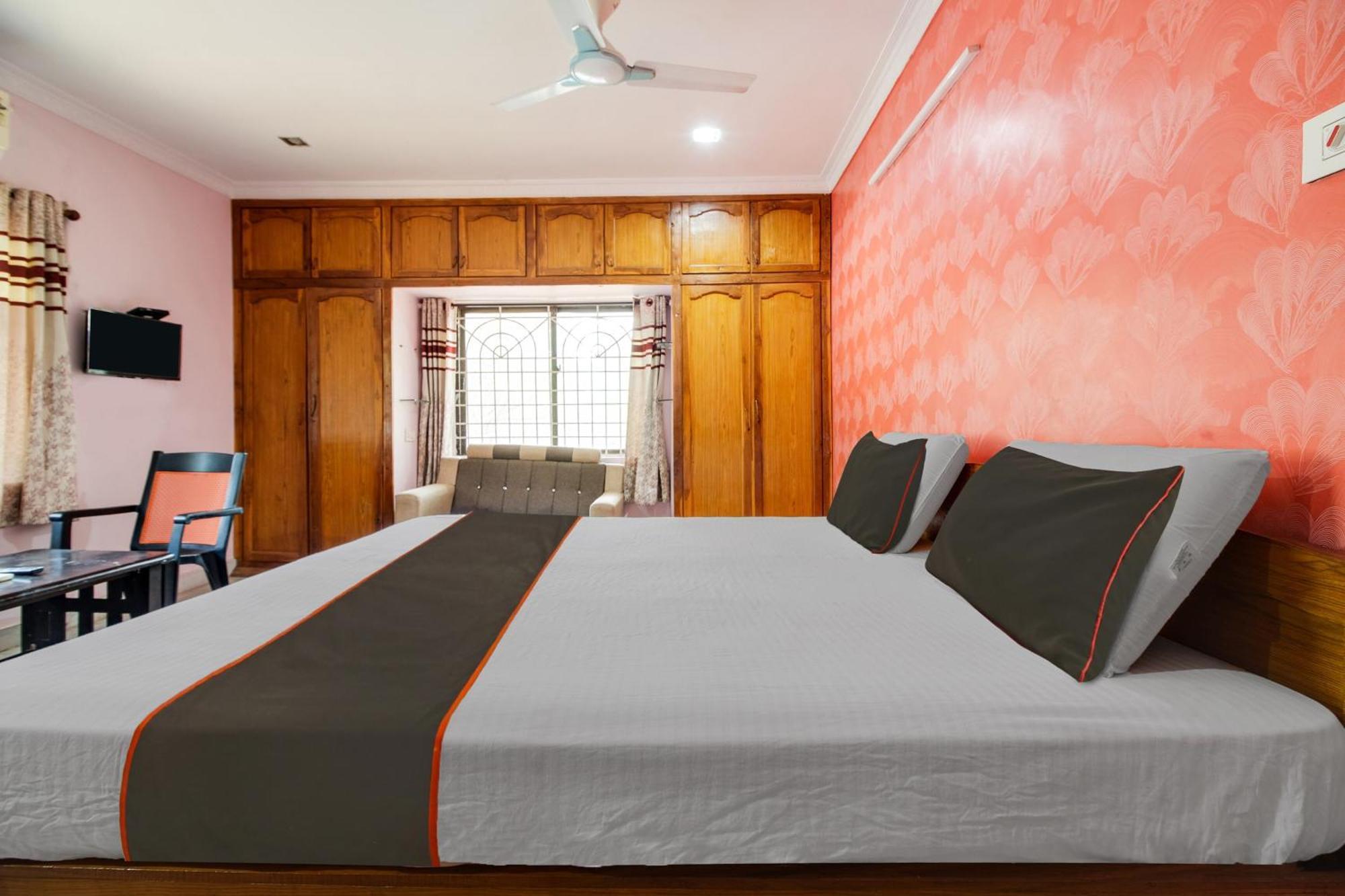 Collection O Palm Exotica Hotell Visakhapatnam Exteriör bild